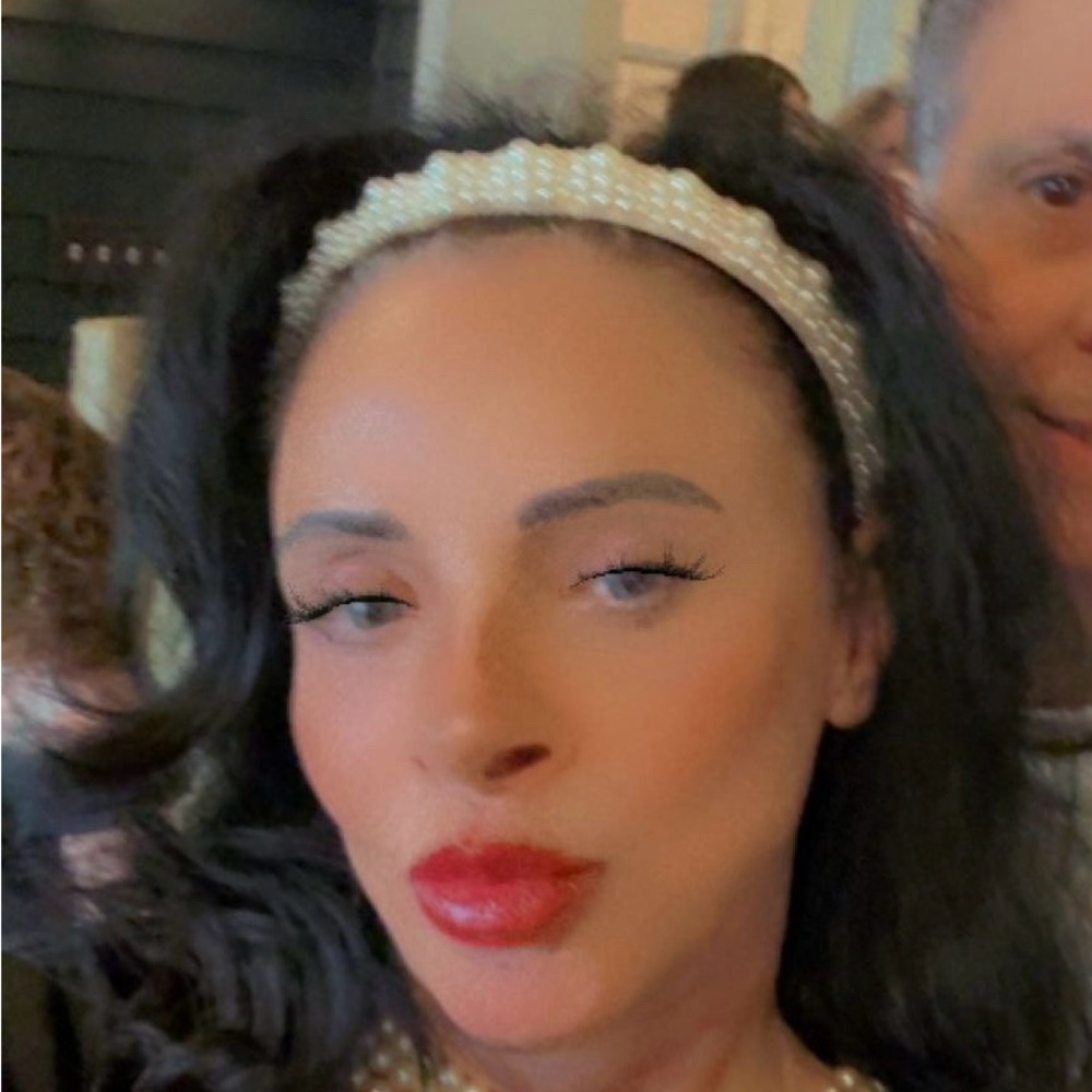 Meet your Posher, Teresa